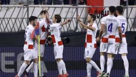 来调整战术 来调整战术